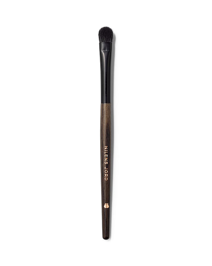 Nilens Jord Pure Collection Medium Eye Shadow Brush 881