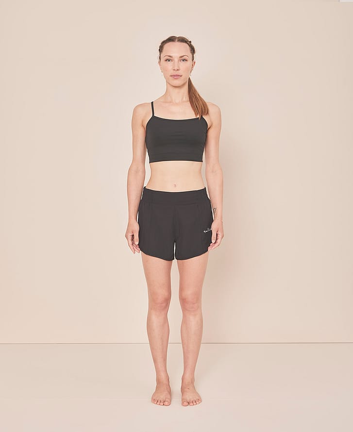 Moonchild Active Shorts Sort L